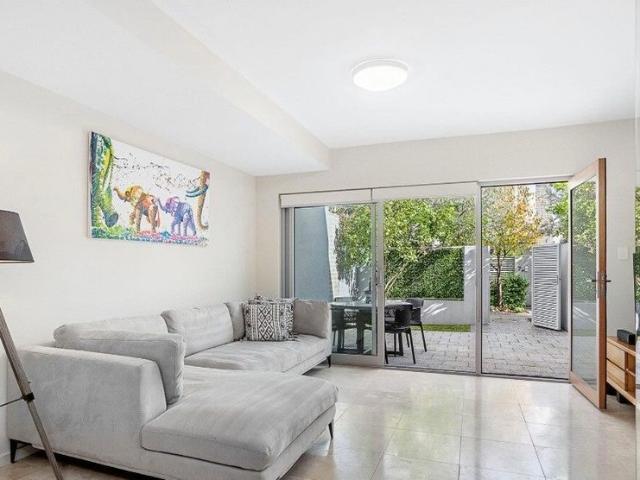 Room for rent in Cambridge, Western Australia