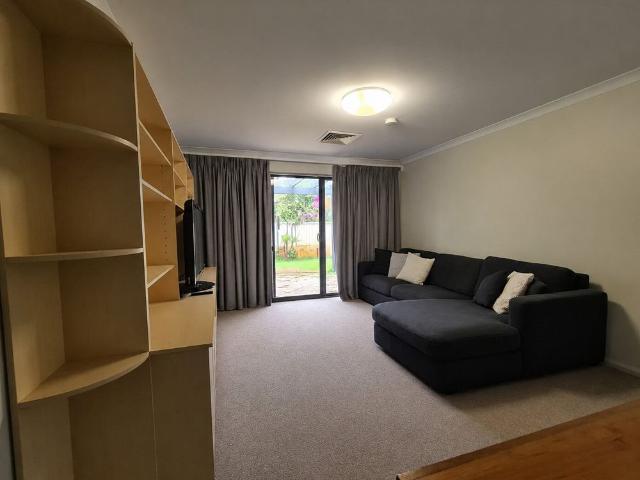 Room for rent in Cambridge, Western Australia