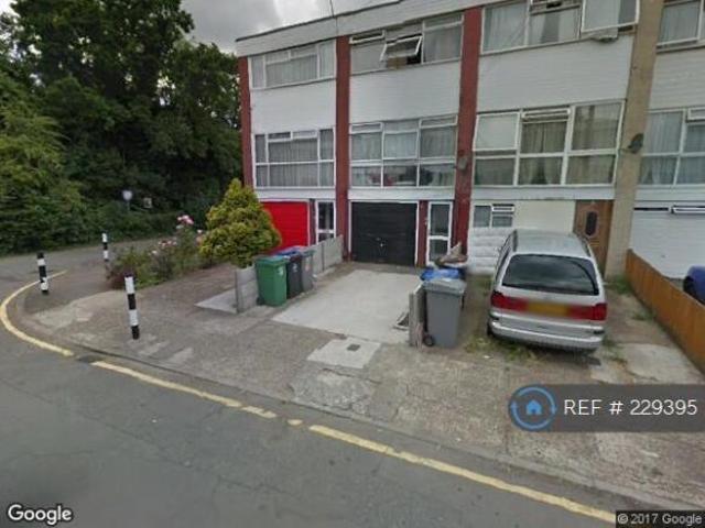House for rent in London Borough of Brent, Greater London
