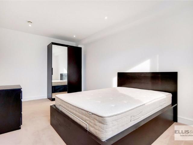 Apartment for rent in Sudbury, Greater London