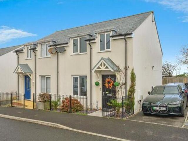 House for sale in Follaton, Strode