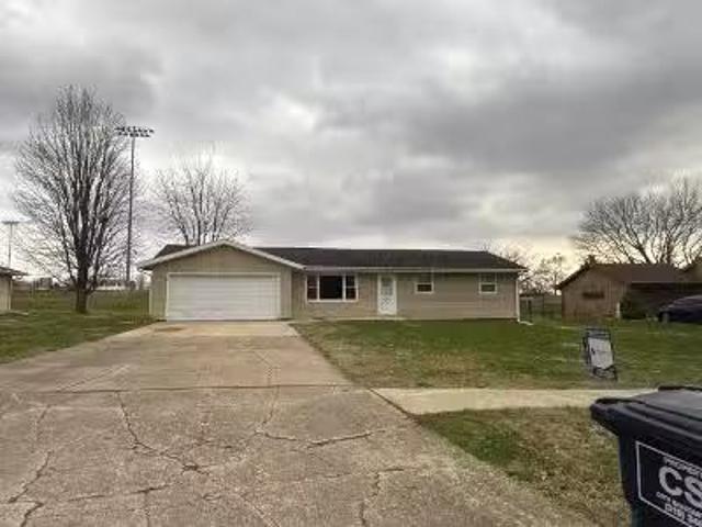 House for sale in Charles City