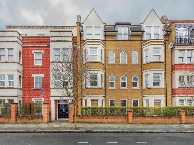 Apartment for rent in Battersea, Greater London
