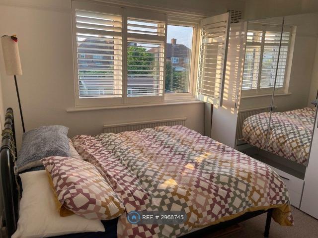 Room for rent in Newnham, Bedford