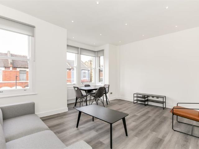Apartment for rent in Harlesden, Greater London