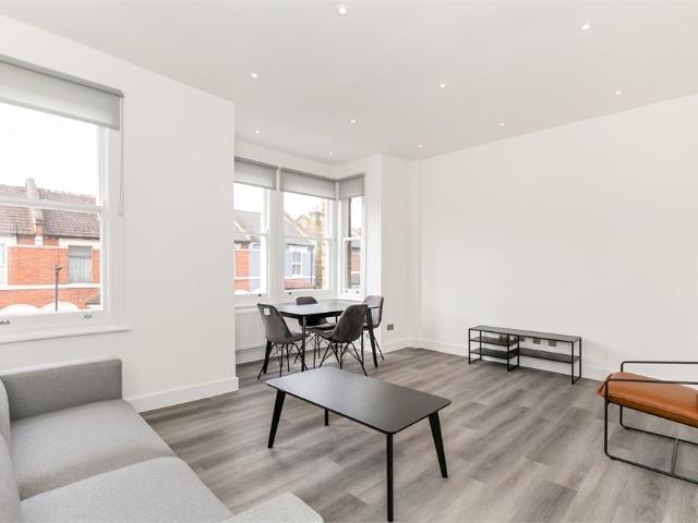 Apartment for rent in Harlesden, Greater London