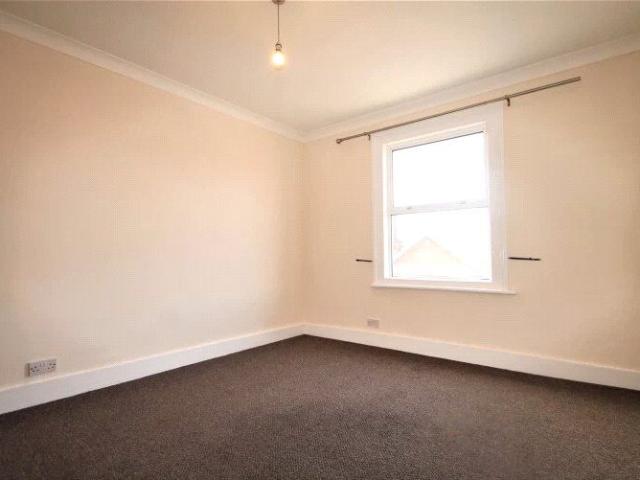 House for rent in Egham Hythe, Row Town