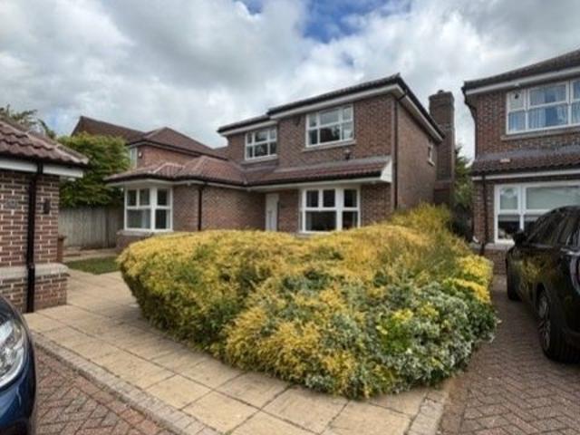 House for rent in Bushey
