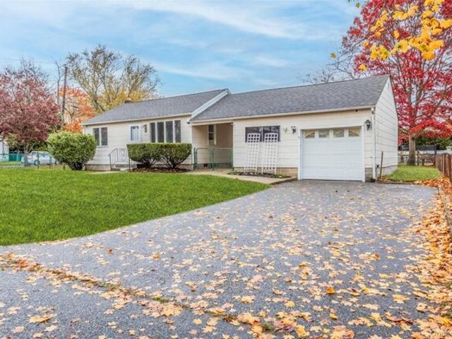 House for sale in Centereach, New York