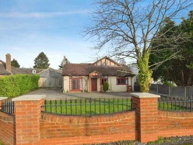 House for sale in Kings Hill, Colliers End