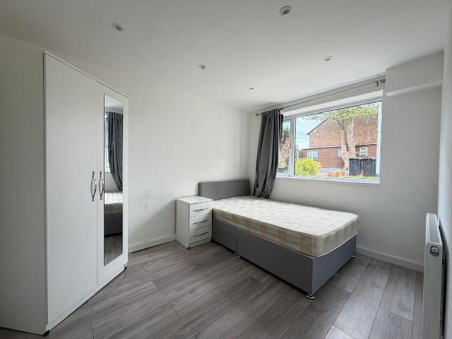 Apartment for rent in Spring Park, Luton