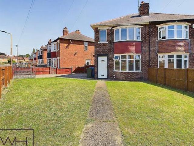 House for sale in Scawsby, South Yorkshire