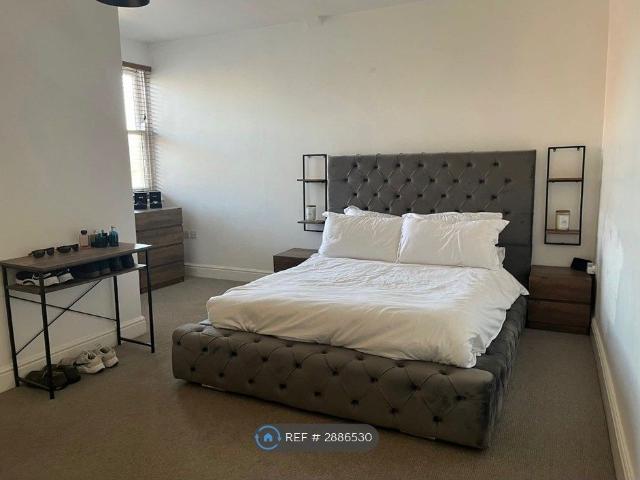 Studio for rent in Heigham Grove, East Bank