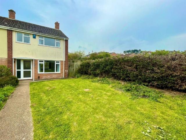 Apartment for rent in Watergate, Devon