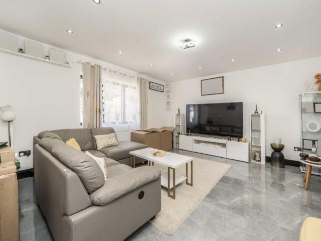 Apartment for rent in Preston, Greater London