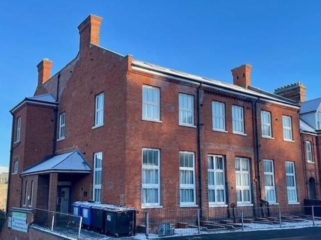 House for sale in Key Street, Suffolk