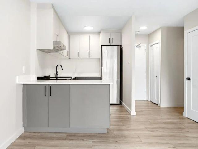 Apartment for rent in Mulhurst Bay, Ontario