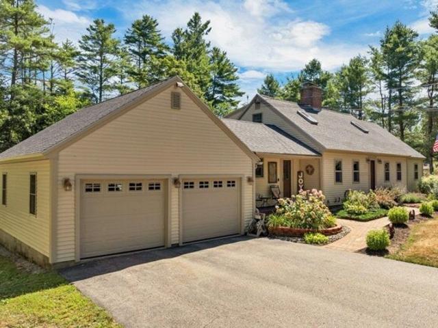 House for sale in New Hampshire