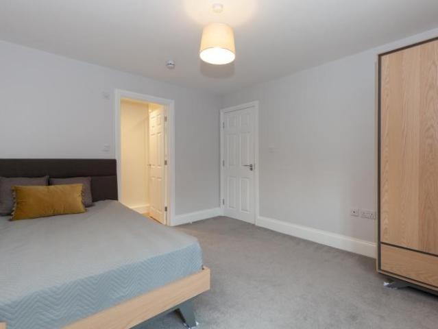 House for rent in Sunnymead, The Slade