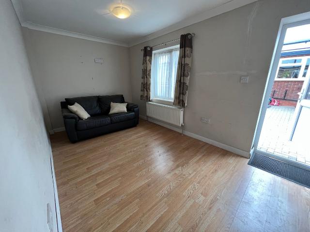 Apartment for rent in London Borough of Hounslow, Greater London