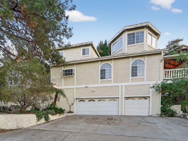 House for sale in Canoga Park, California