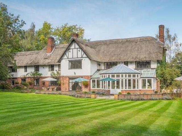 House for sale in Virginia Water, Runnymede