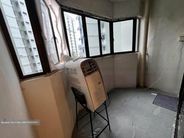 HDB House for sale in Jurong
