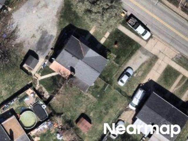 House for sale in Pittsburg, Pennsylvania