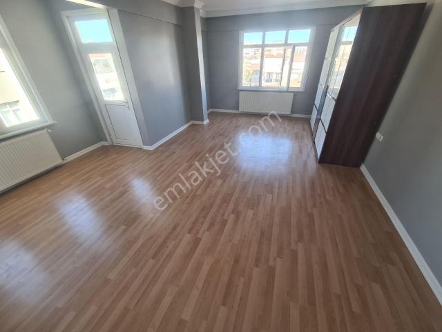 Yeni Mahalle, Çayırova içerisinde kiralık mülk