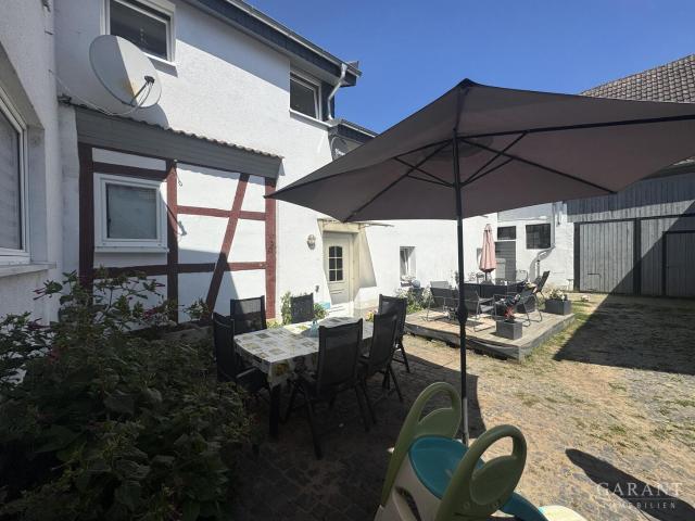 Mehrfamilienhaus kaufen in Groß-Zimmern, Hessen