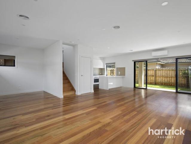 Townhouse for rent in Camerons Creek, Victoria