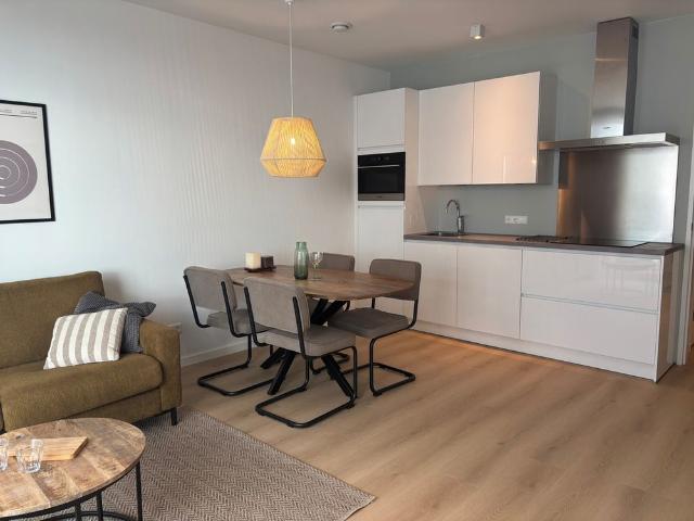 Appartement te huur in Cornelis Douwesterrein, Amsterdam