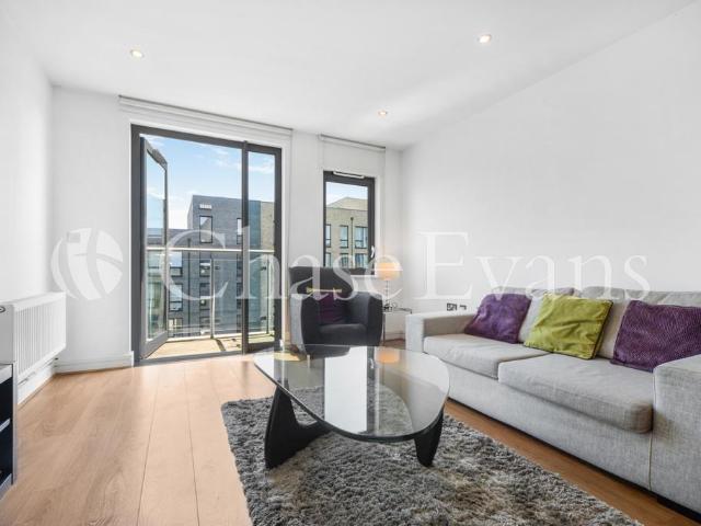 Apartment for rent in Bromley-by-Bow, Poplar Grove