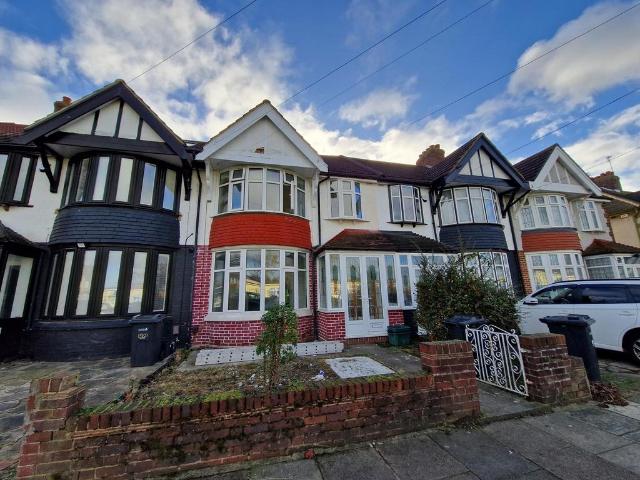 House for rent in Clayhall, Greater London