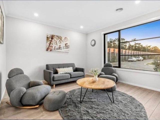 Room for rent in Camerons Creek, Victoria