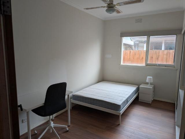 Room for rent in Camerons Creek, Victoria