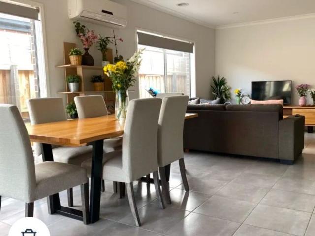 Room for rent in Camerons Creek, Victoria
