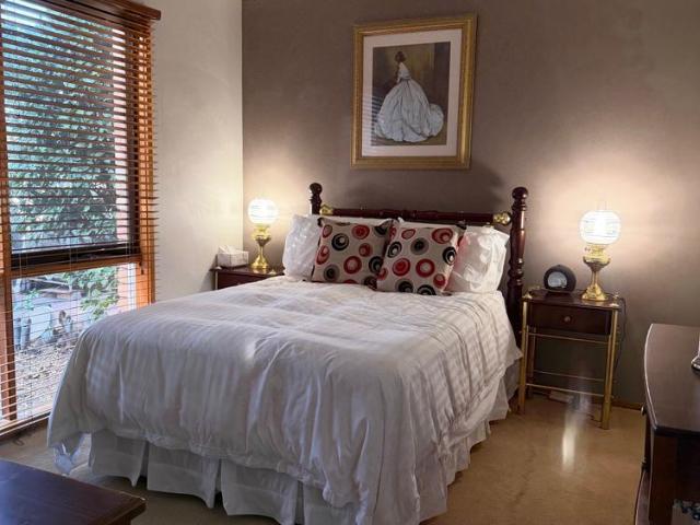 Room for rent in Camerons Creek, Victoria