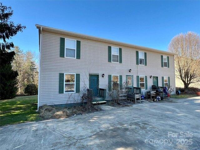 Apartment for sale in Asheville