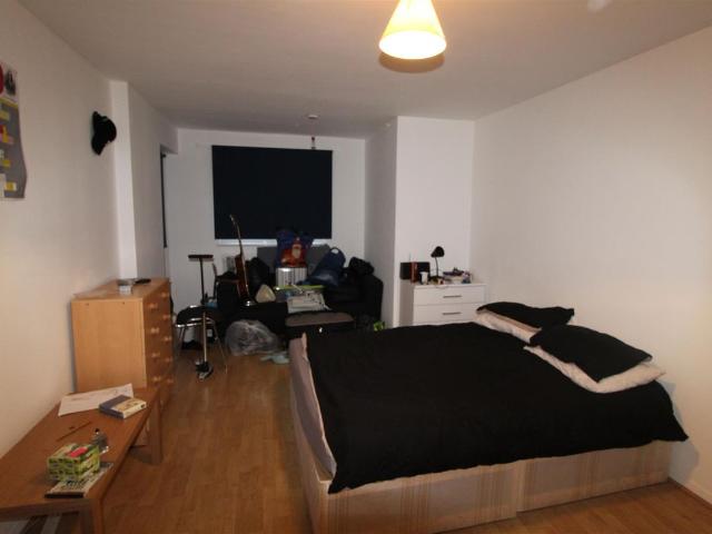 Apartment for rent in Elephant and Castle, Greater London