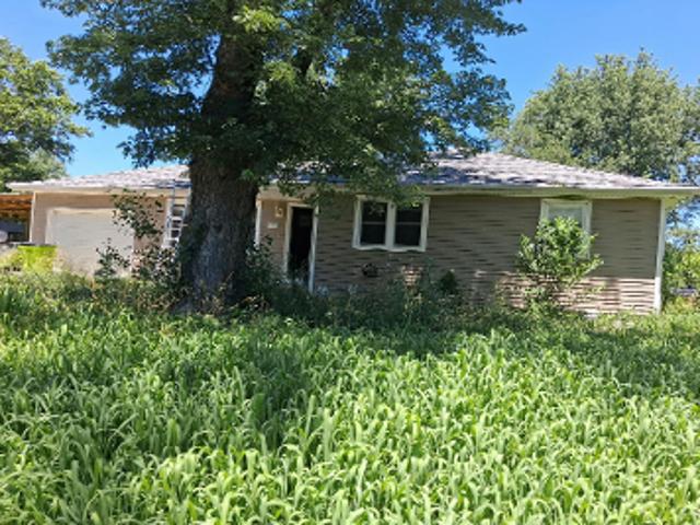 House for sale in Sedalia, Missouri
