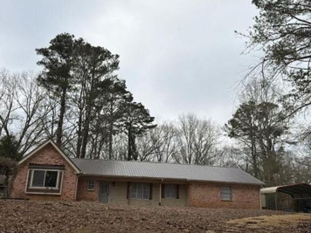 House for sale in Saltillo, Mississippi