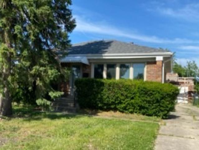 House for sale in Schiller Park, Illinois
