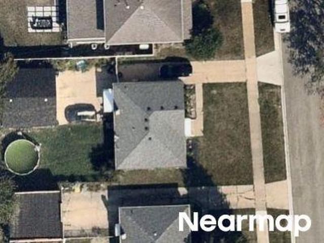 House for sale in Schiller Park, Illinois