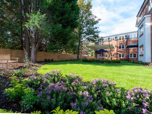 Apartment for rent in Ringwood, Ashurst Bridge