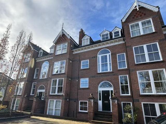 House for sale in Birkenhead, Wirral