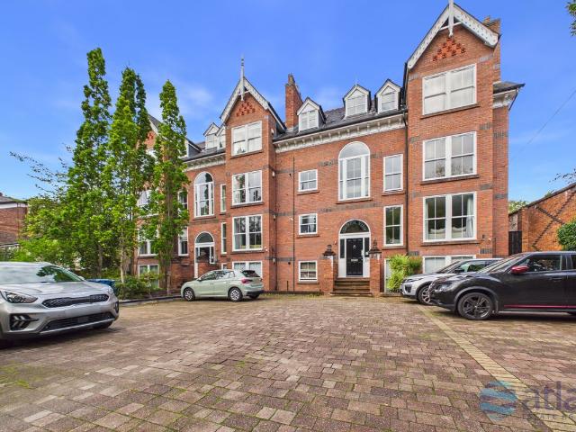Apartment for rent in Calderstones