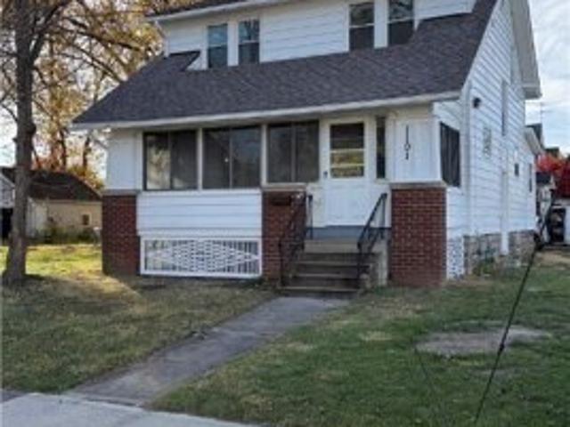 House for sale in Elyria, Ohio