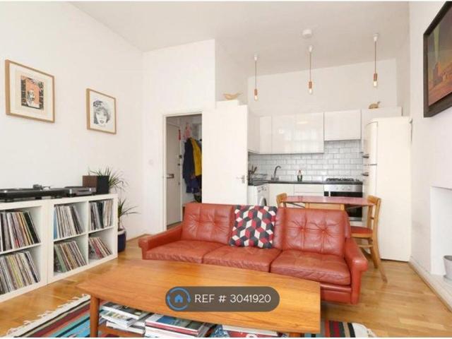 Apartment for rent in London Borough of Hackney, Greater London