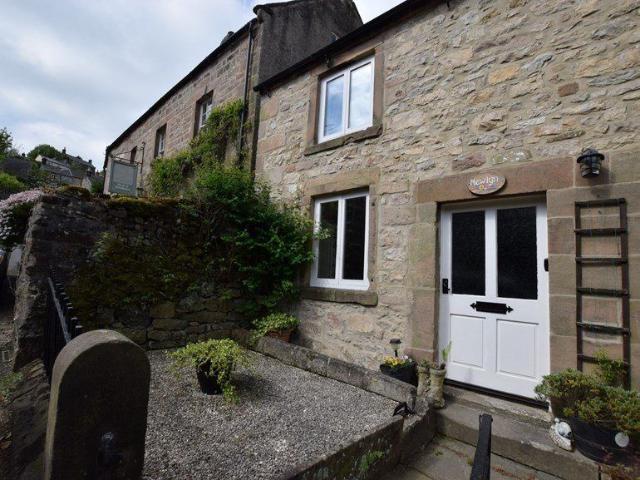 House for rent in Froggatt, East Midlands
